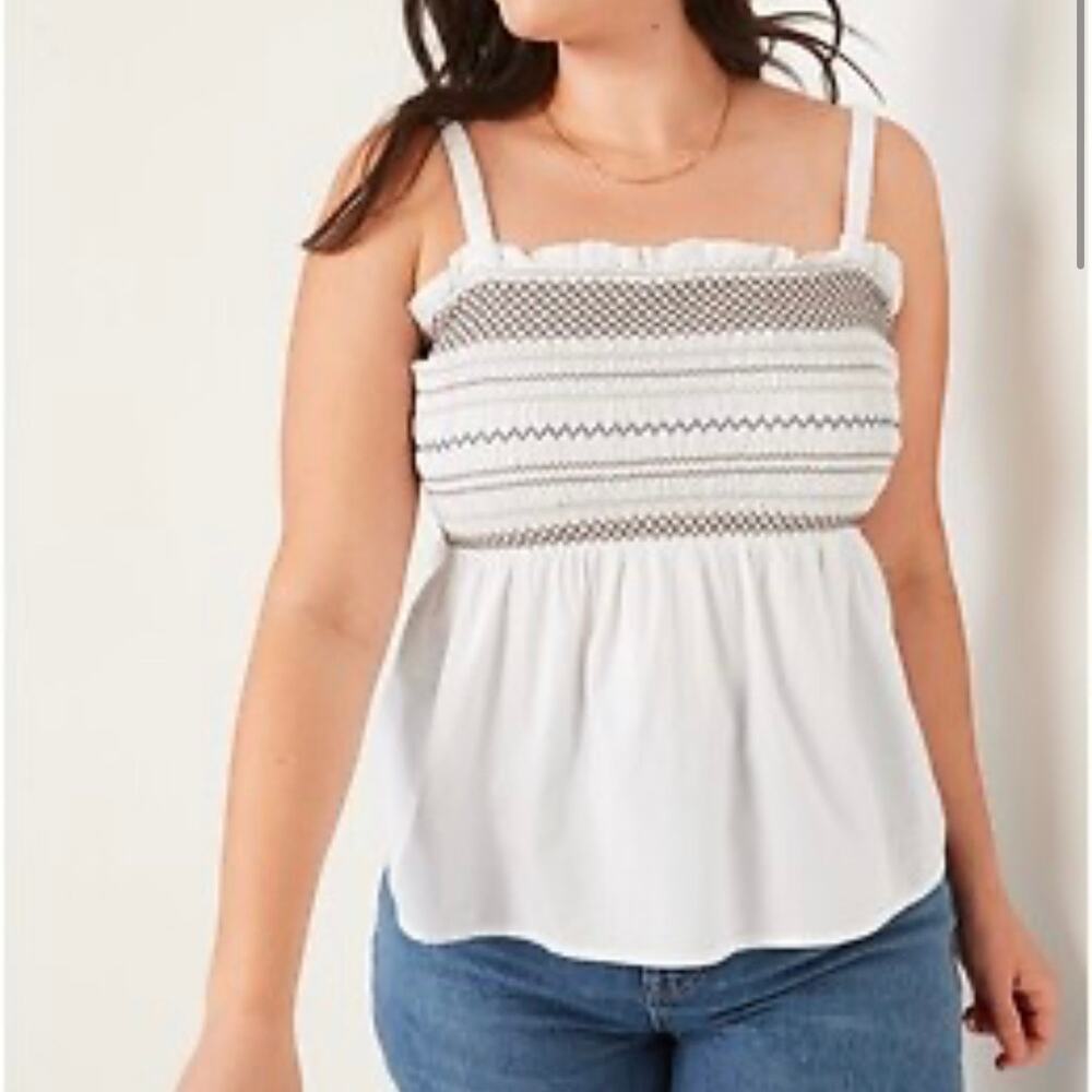 Old Navy Smocked Sleeveless Baby Doll Top Women's 2X White Beige Stripe